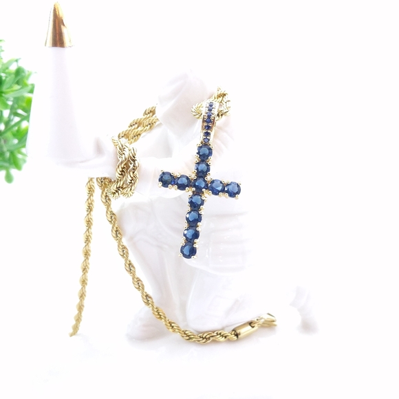 💙 18" x 3mm 14K GP Rope Chain + Religious Pendant - Picture 8 of 8